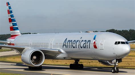 american airlines boeing 777 300er.